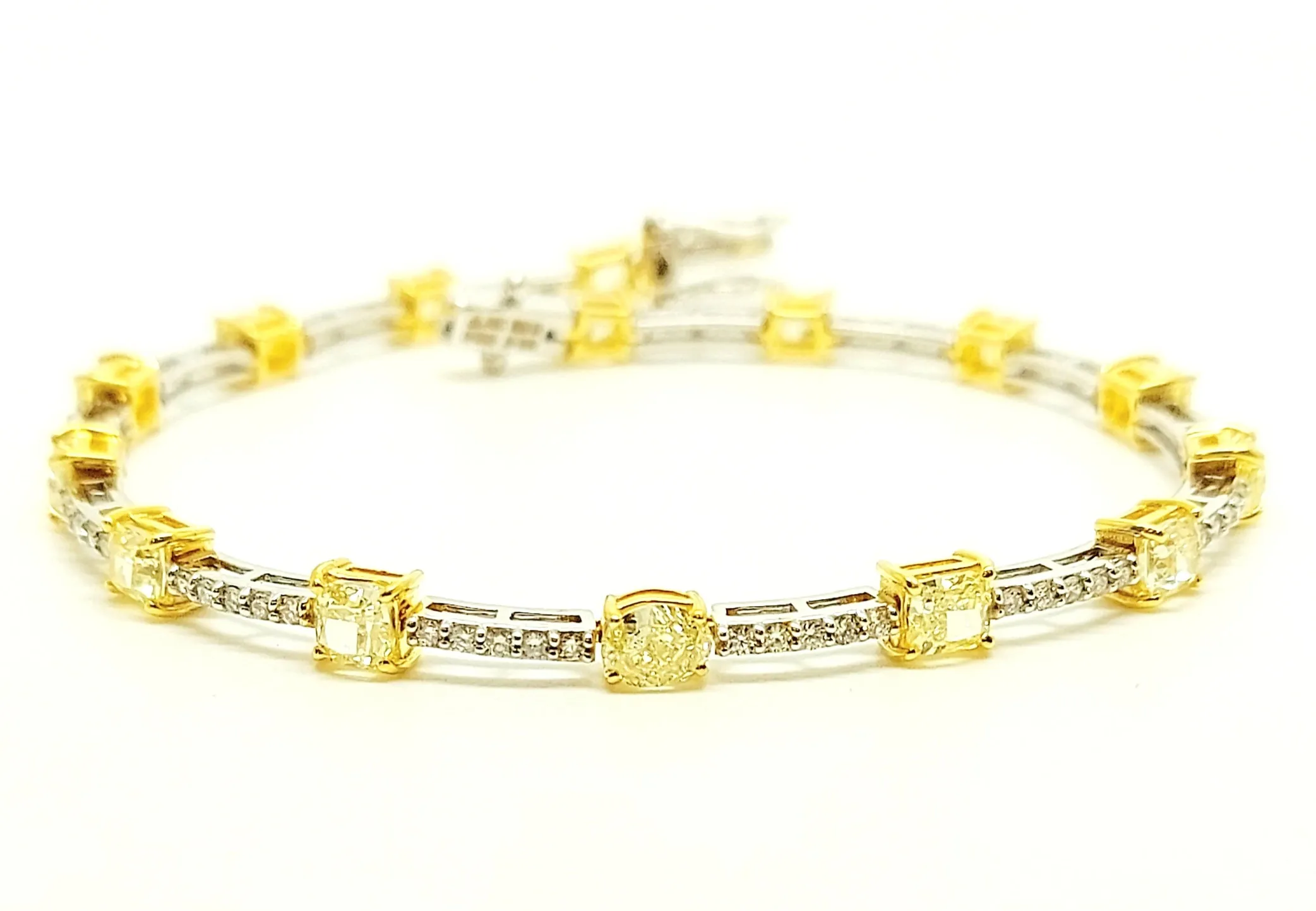 YELLOW AND WHITE DIAMOND HOT-CAKE BRACELET